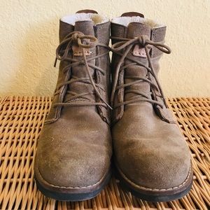 bussola distressed suede boots